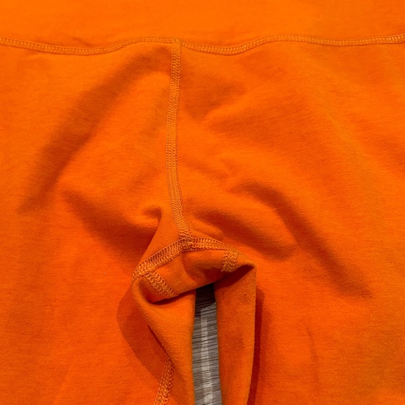 BEYOND YOGA caught in the midi high waisted leggings - Picture 13 of 15